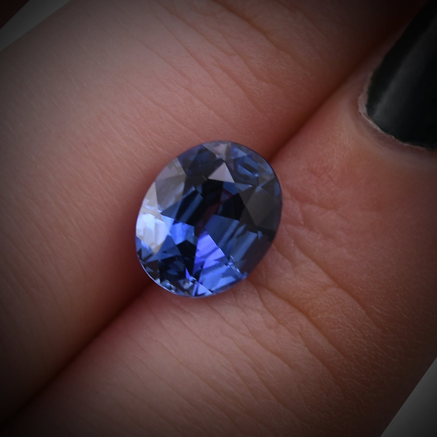 2.99 Carat Blue SRI LANKAN Oval Sapphire