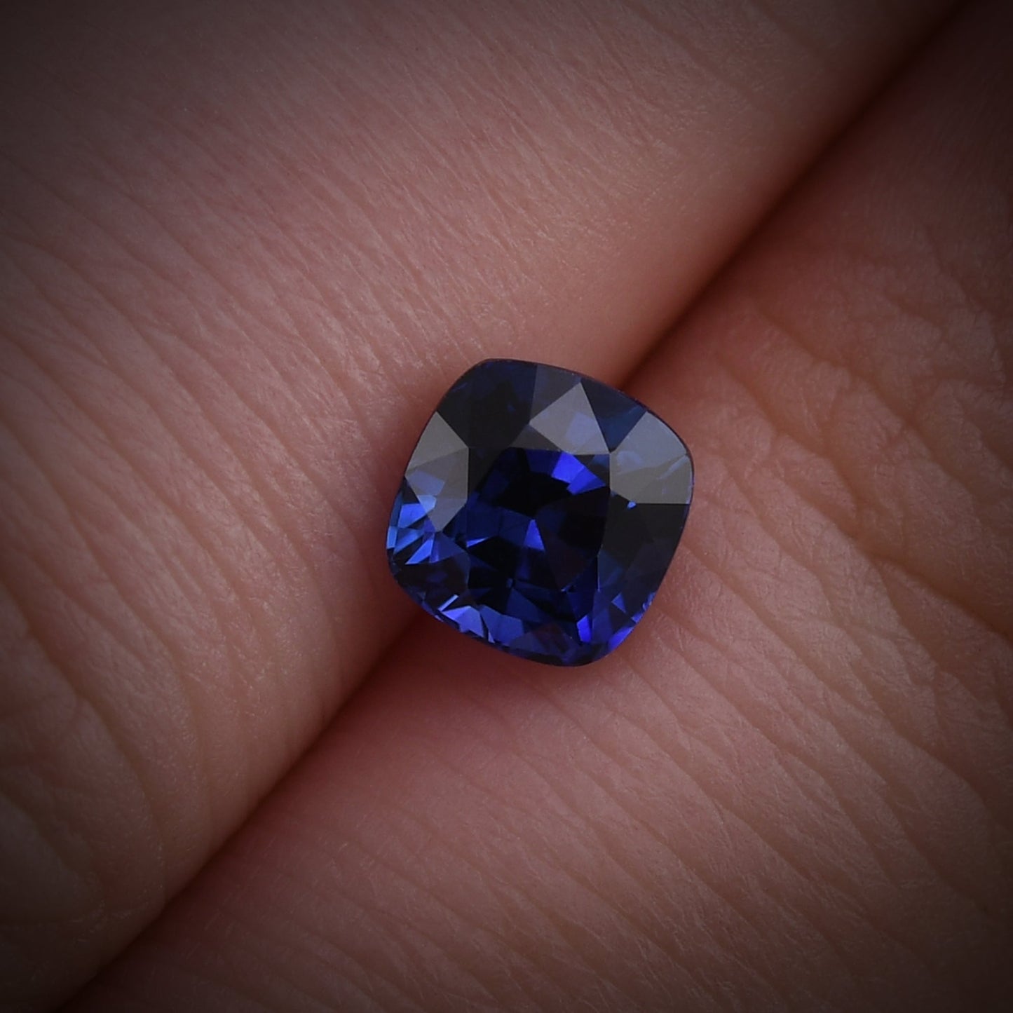 1,33 Karat blauer Kissen-Saphir aus Sri Lanka