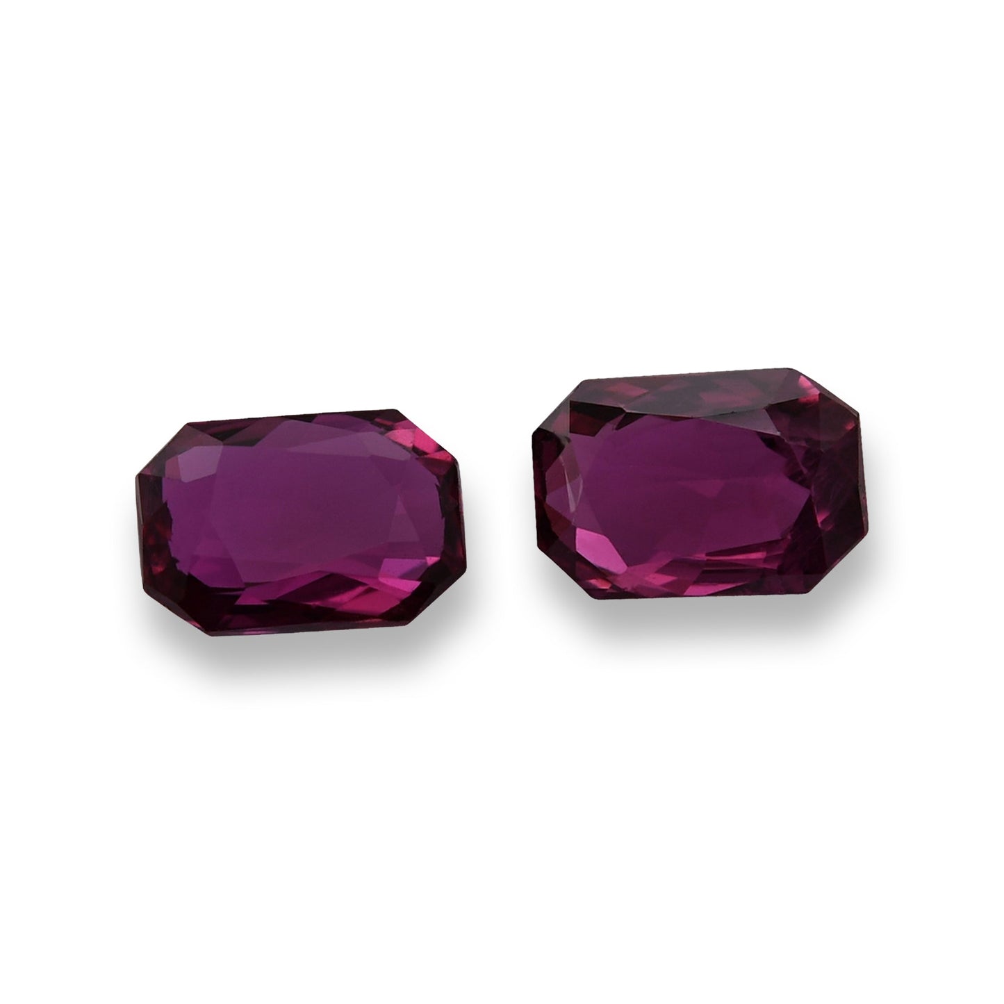1,32 Karat roter burmesischer Smaragdrubin