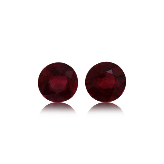 1,23 Karat roter runder Rubin aus Mosambik