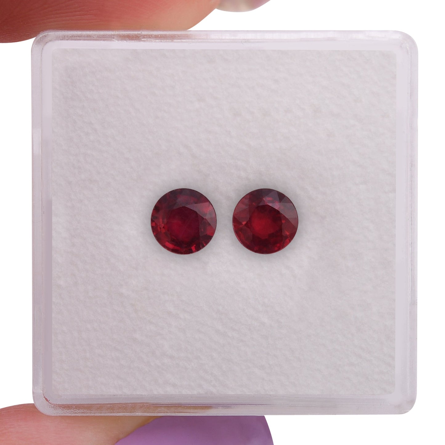 1,10 Karat roter runder Rubin aus Mosambik