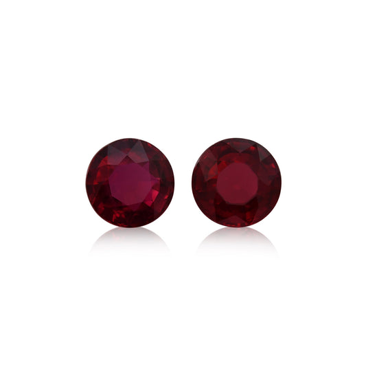 1,77 Karat roter runder Rubin aus Mosambik