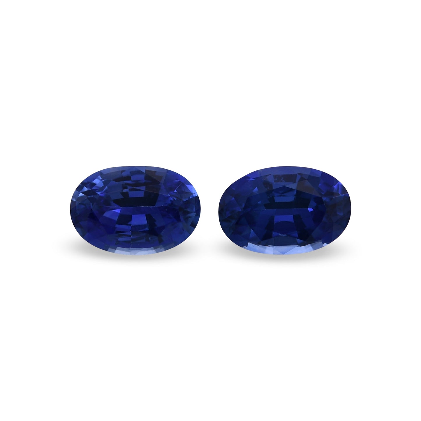 1,08 Karat blauer ovaler Saphir aus Sri Lanka
