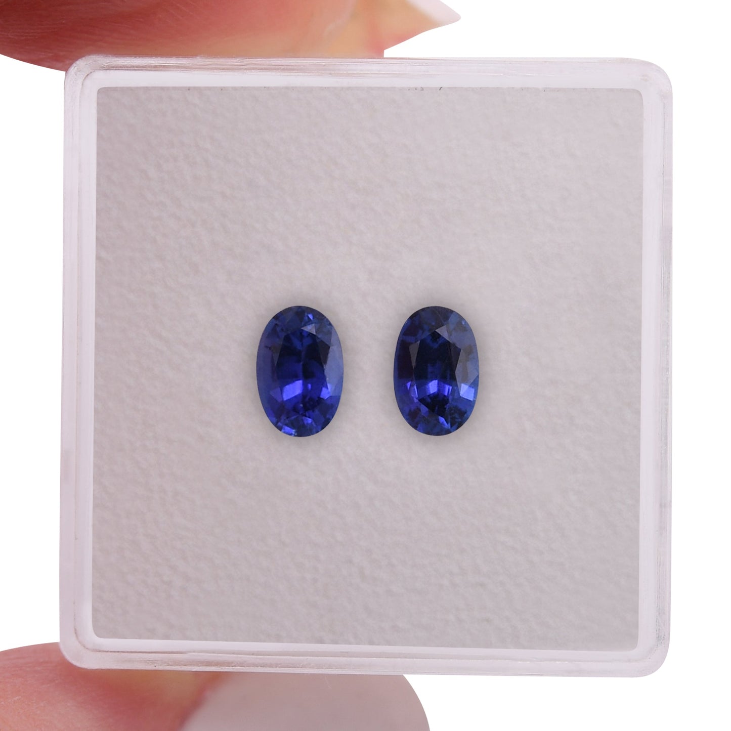 1,23 Karat blauer ovaler Saphir aus Sri Lanka