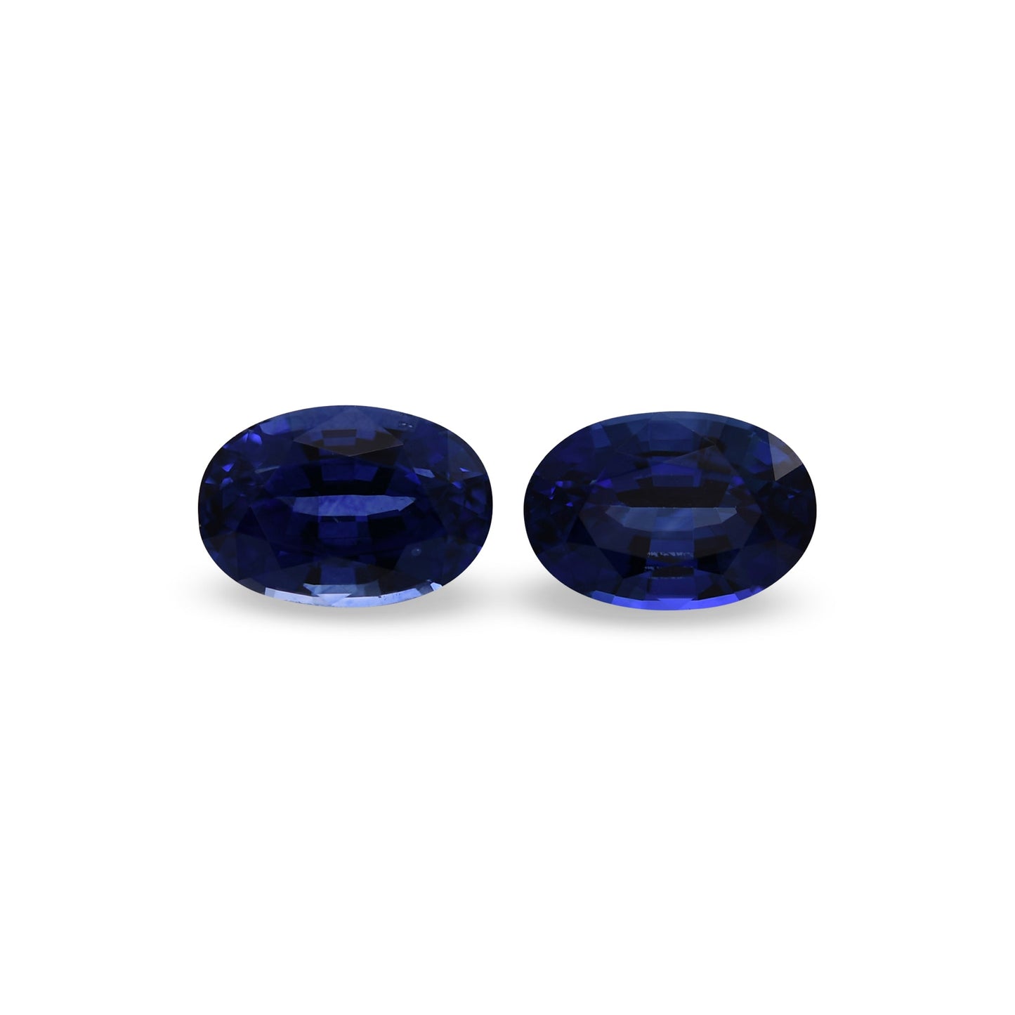 1,64 Karat blauer ovaler Saphir aus Sri Lanka