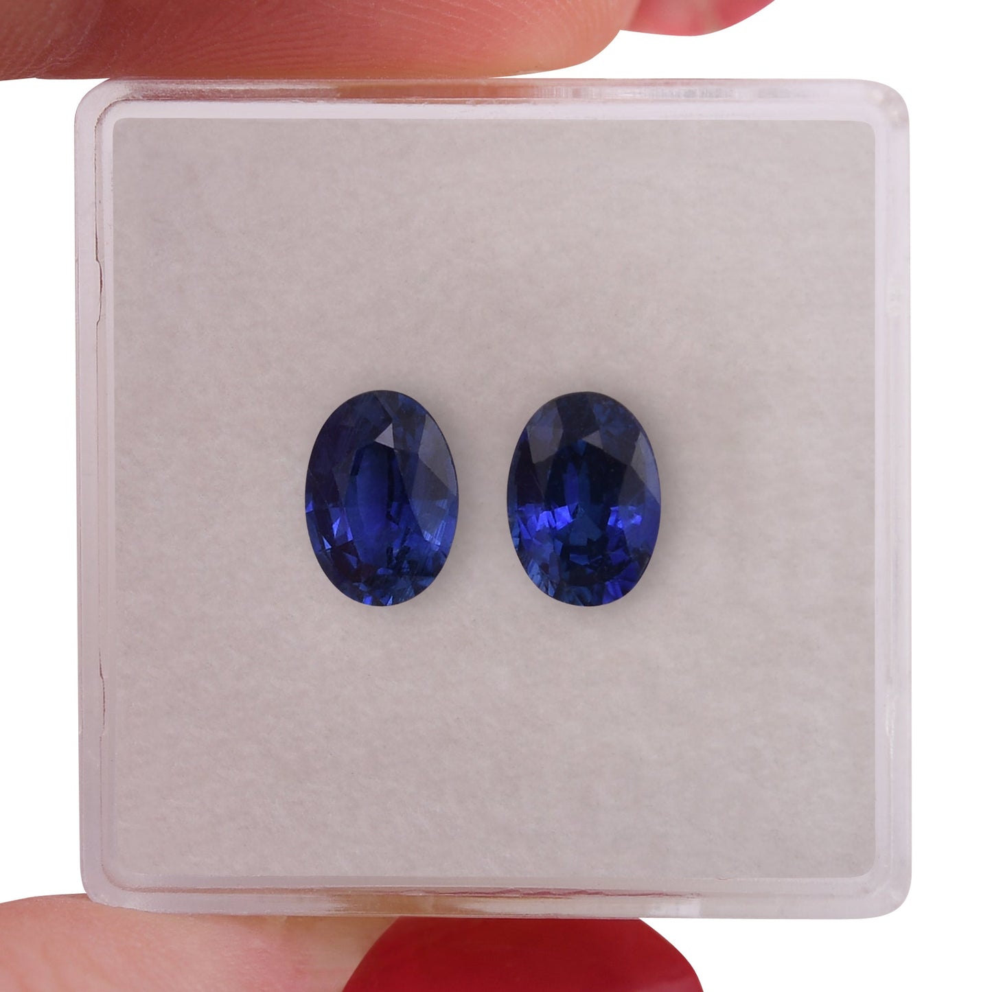 2,20 Karat blauer ovaler Saphir aus Sri Lanka