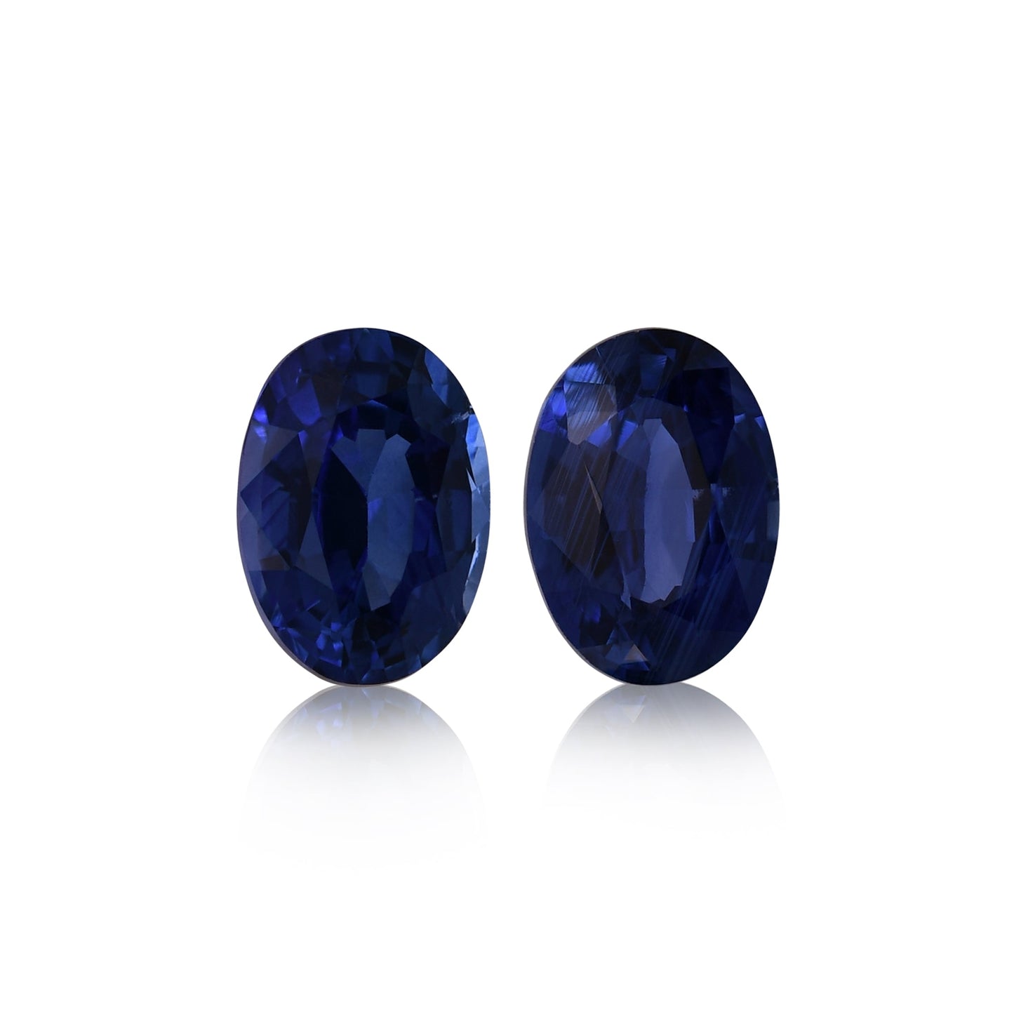 2,20 Karat blauer ovaler Saphir aus Sri Lanka