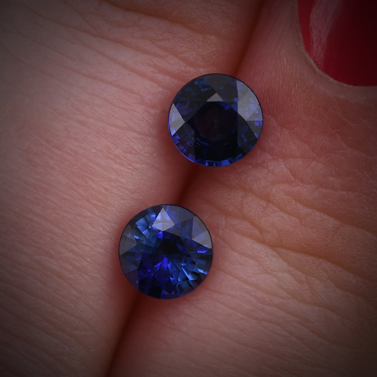 1.98 Carat Blue SRI LANKAN Round Sapphire