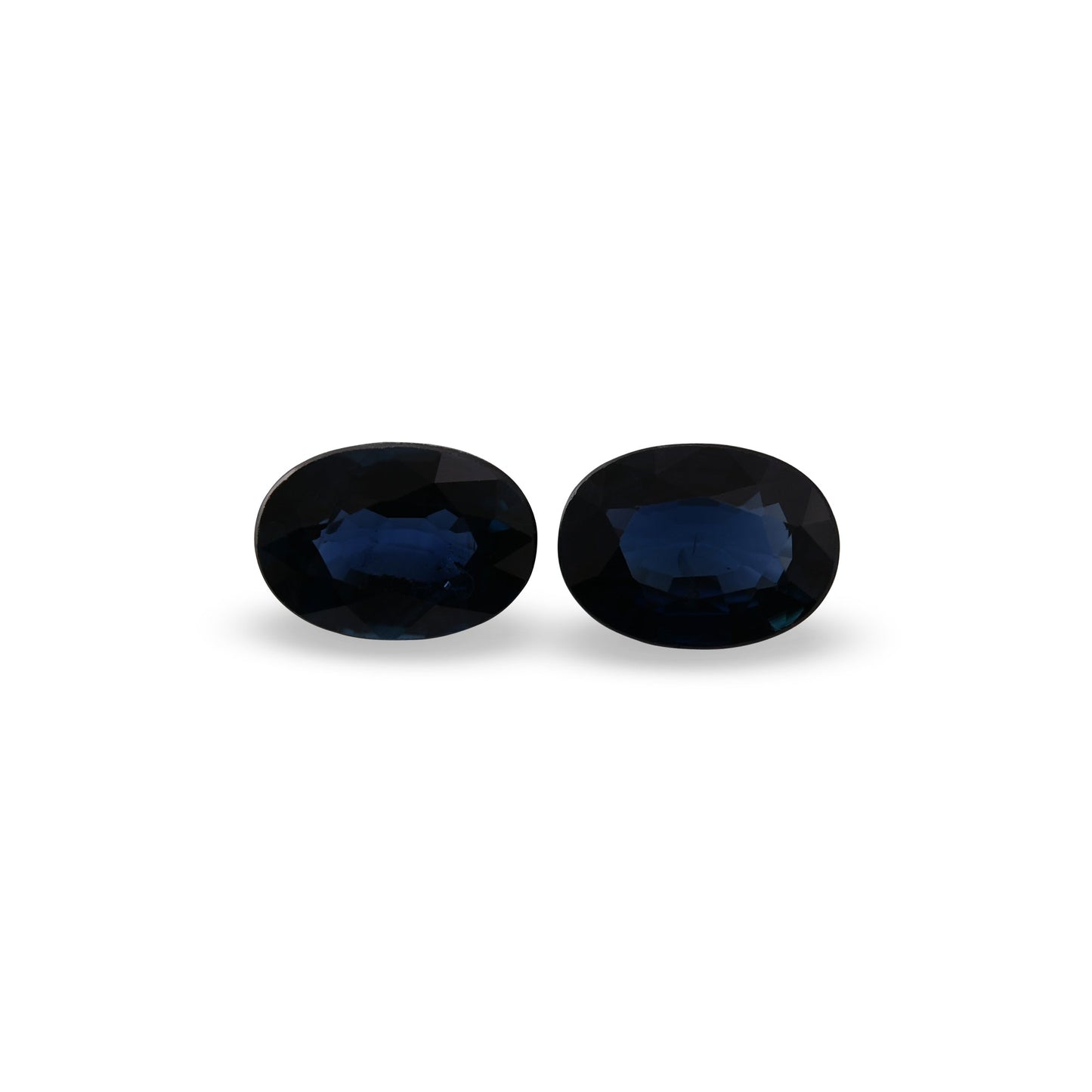 1.94 Carat Blue THAI Oval Sapphire