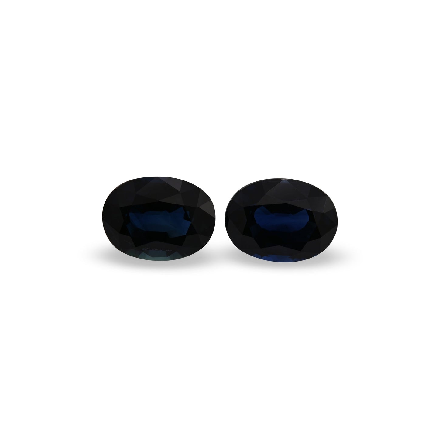 3.55 Carat Blue THAI Oval Sapphire