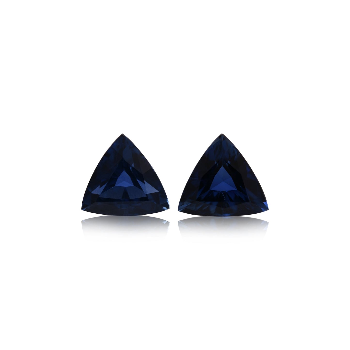 1,84 Karat blauer thailändischer Dreieckssaphir