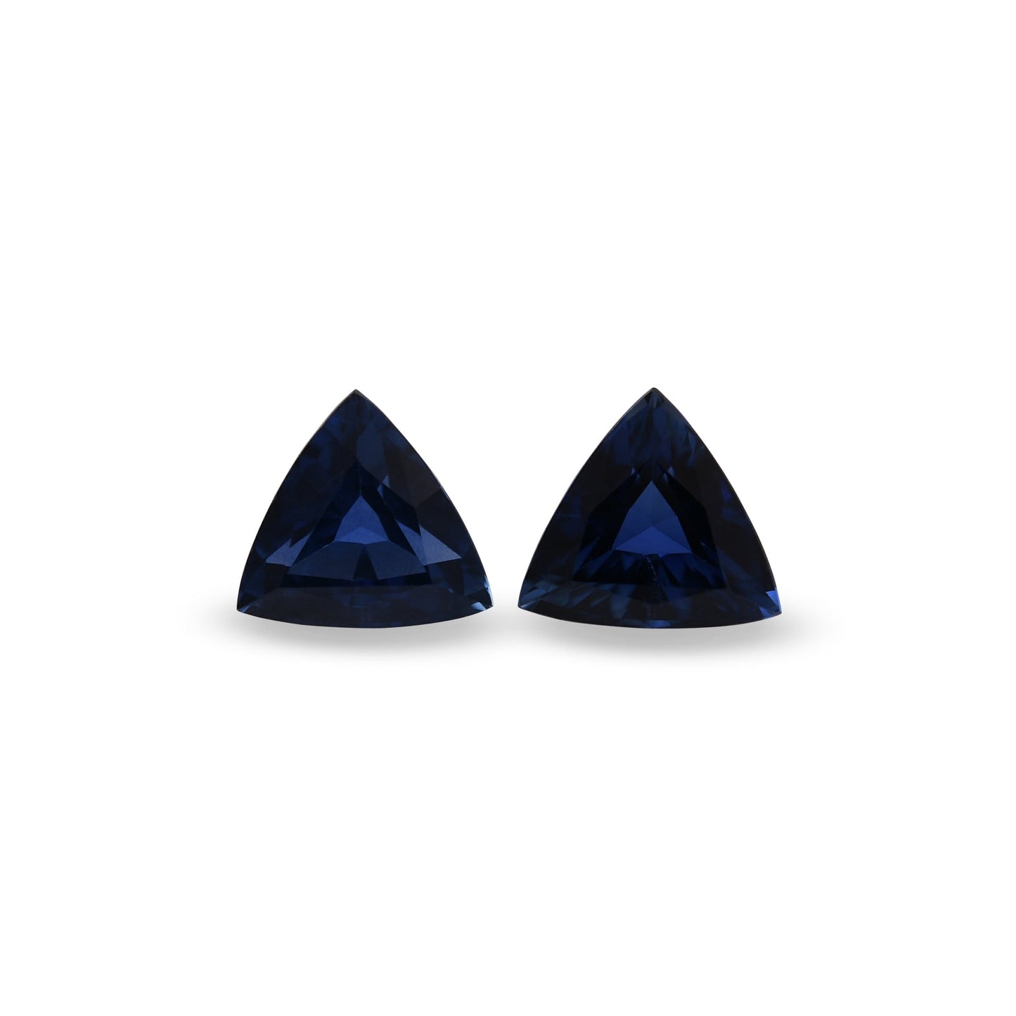1,84 Karat blauer thailändischer Dreieckssaphir