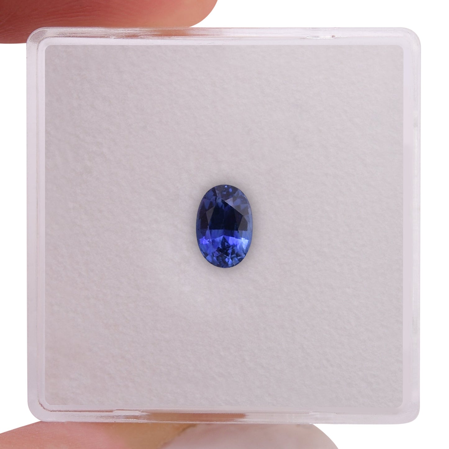 0,70 Karat blauer ovaler Saphir aus Sri Lanka