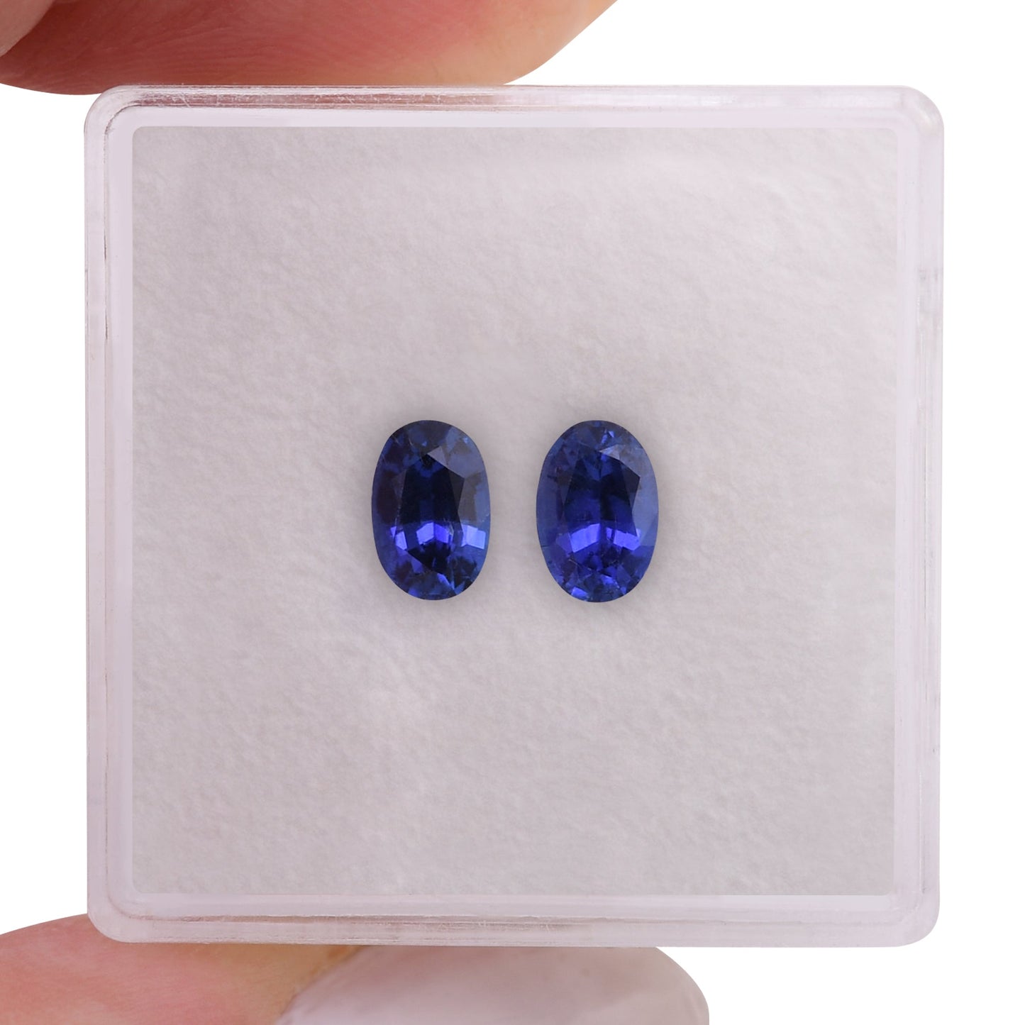 1,23 Karat blauer ovaler Saphir aus Sri Lanka