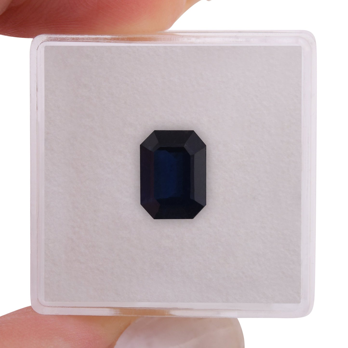 2,08 Karat blauer thailändischer Smaragd-Saphir