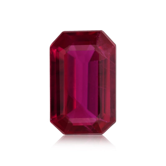 0,47 Karat roter burmesischer Smaragdrubin