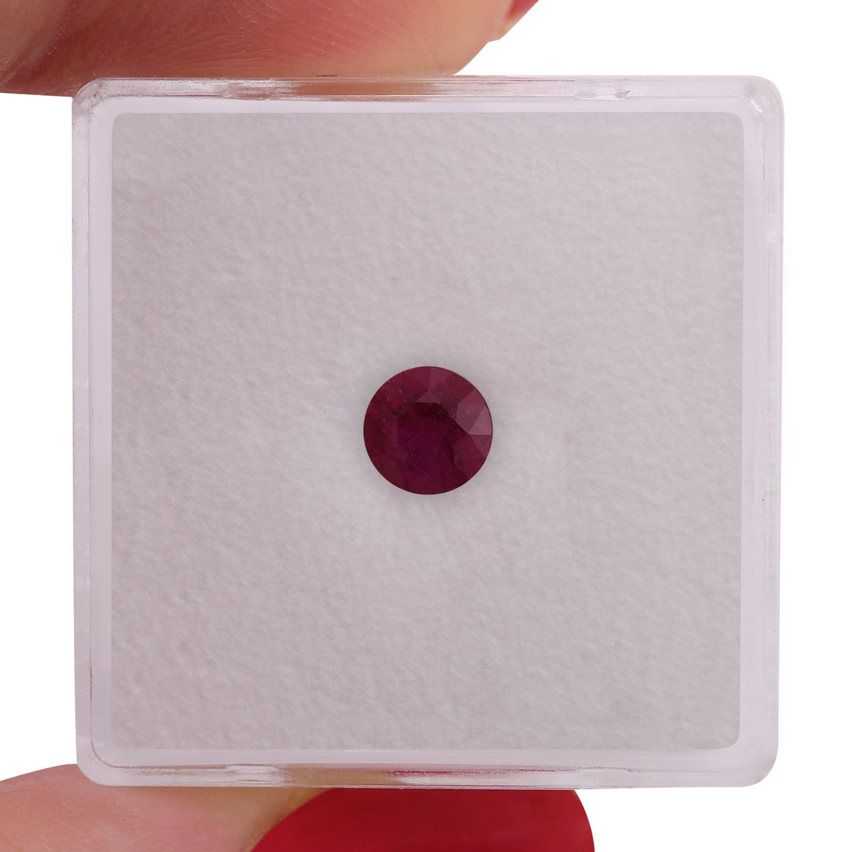 0,63 Karat roter burmesischer runder Rubin