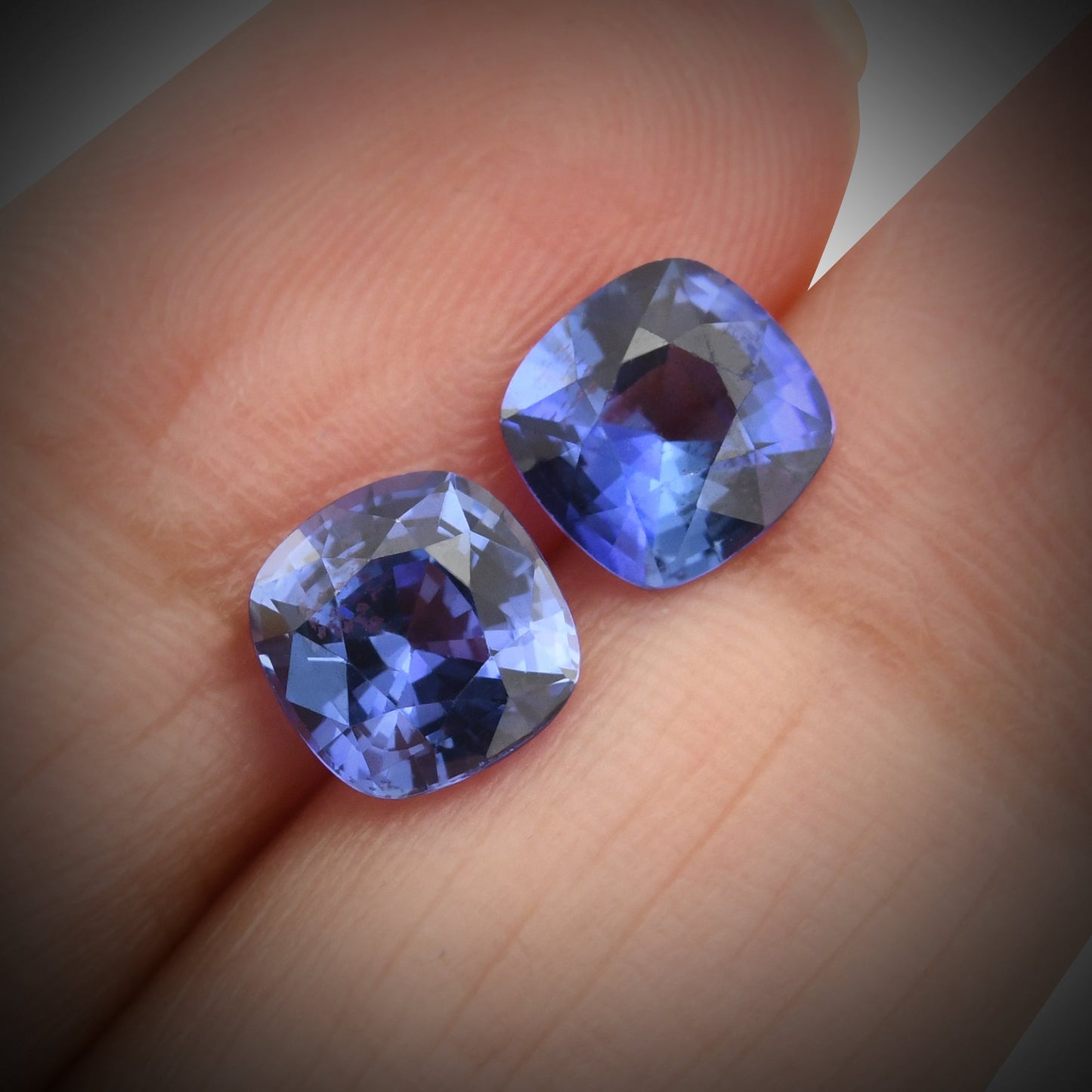 3,01 Karat blauer Kissen-Saphir aus Sri Lanka