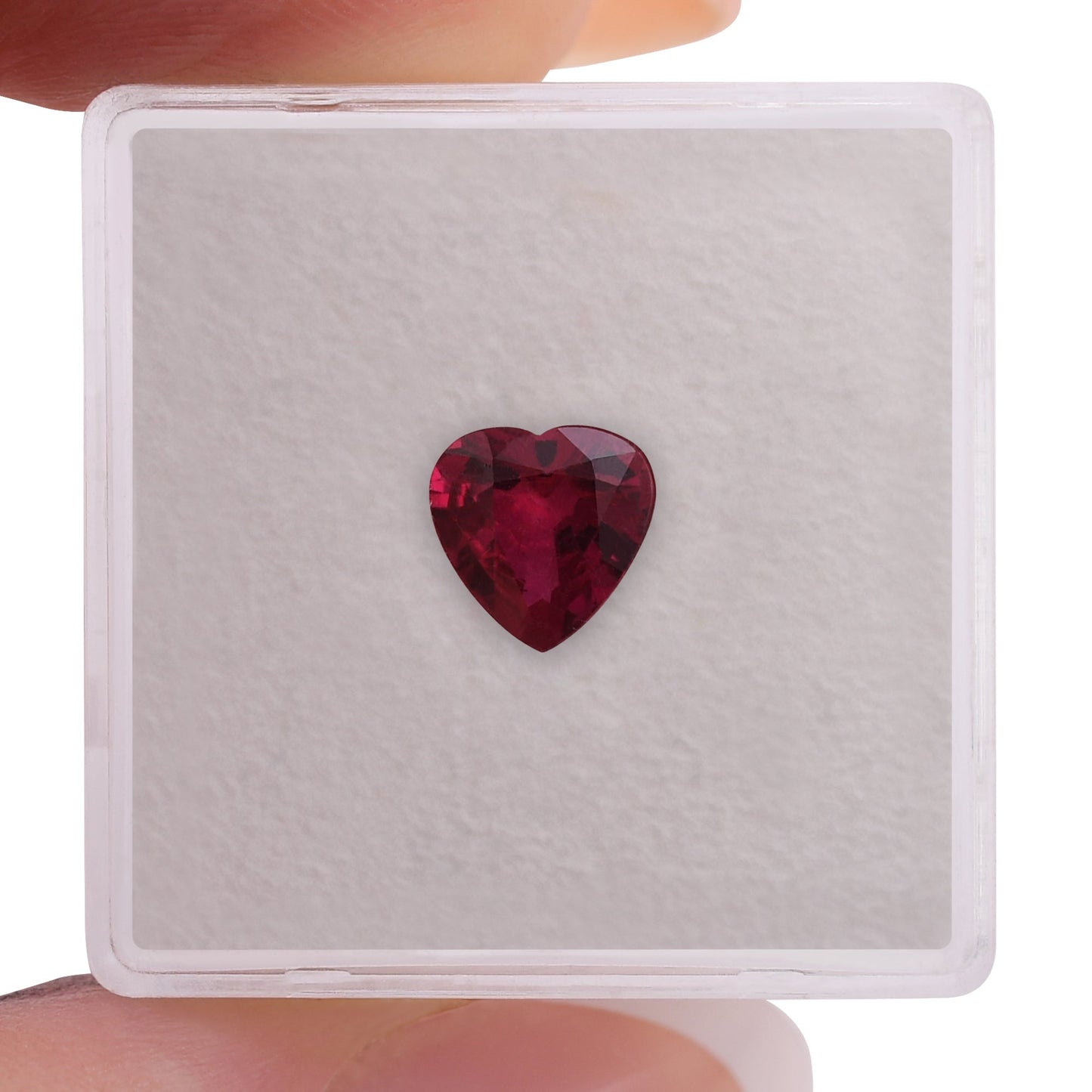 1,09 Karat roter Herzrubin aus Mosambik
