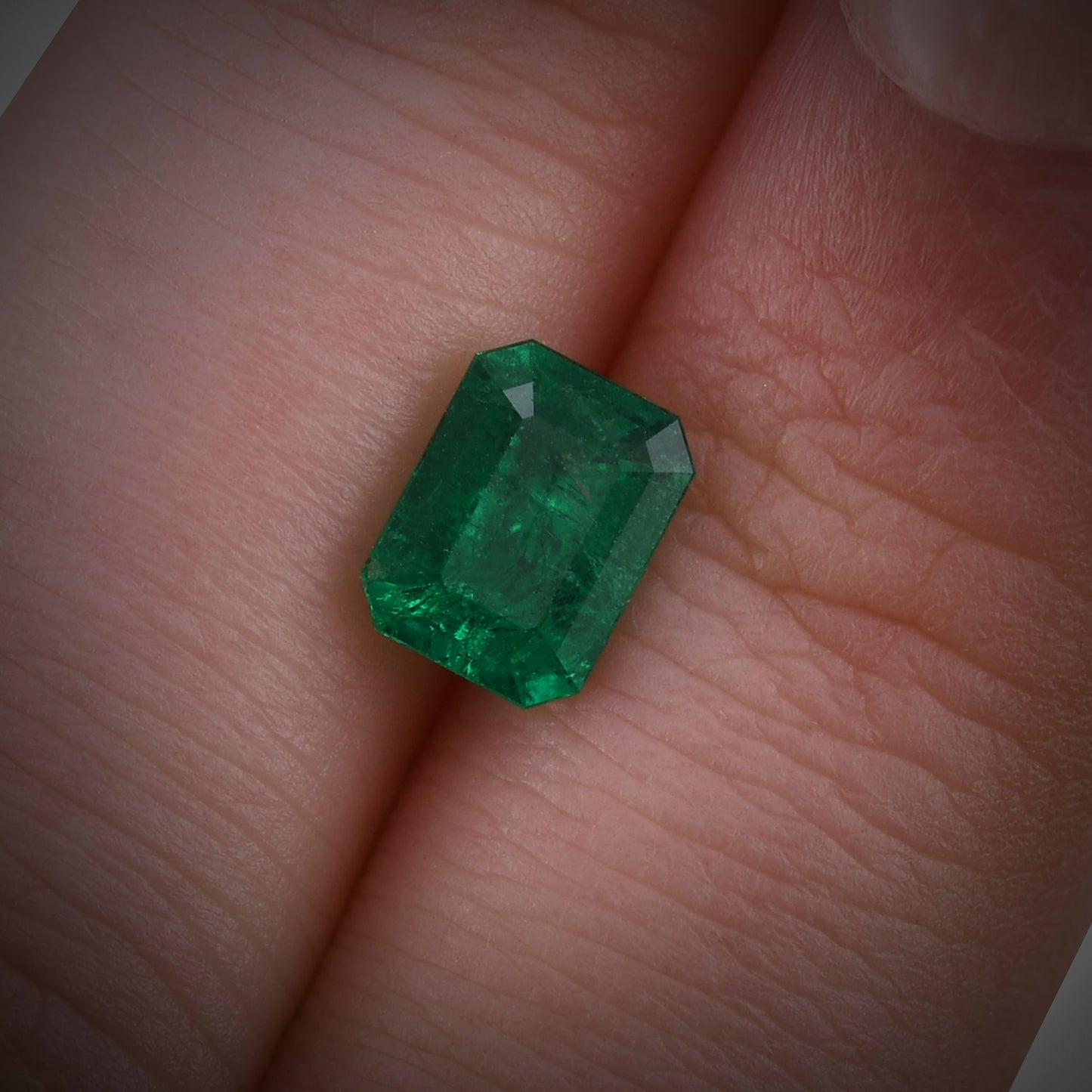 1.14 Carat Green COLOMBIAN Emerald Muzo Emerald CD and Muzo