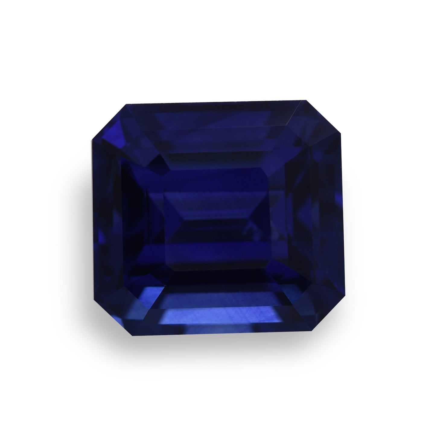 7,57 Karat blauer Smaragd-Saphir aus Sri Lanka (CD)