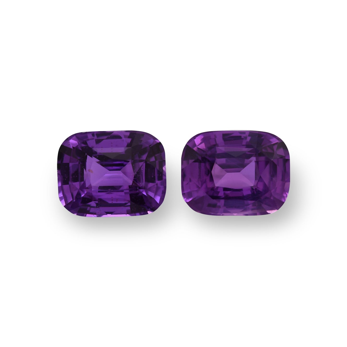 3,29 Karat violetter MADAGASKAR Kissen-Saphir