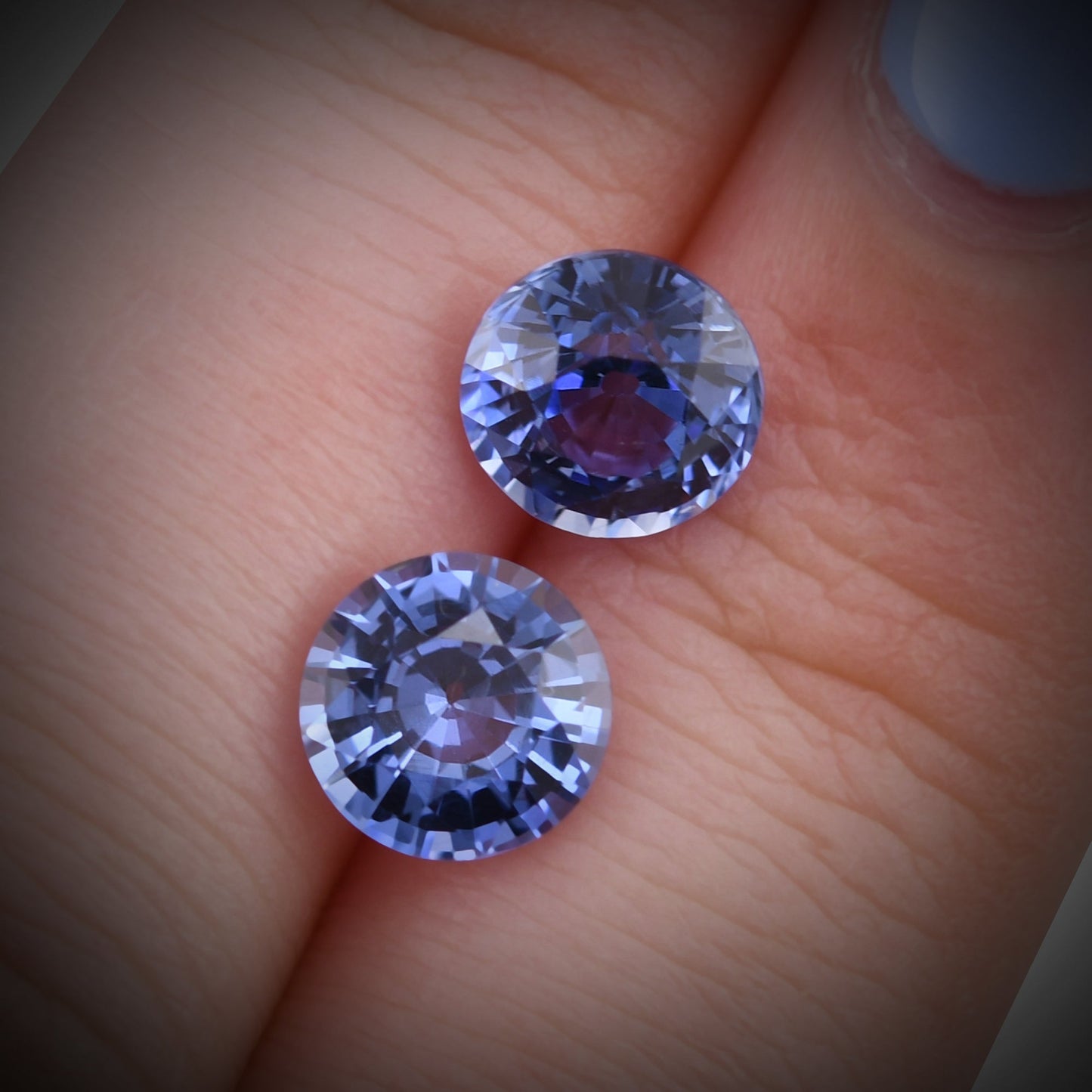3,59 Karat blauer runder Saphir aus Sri Lanka