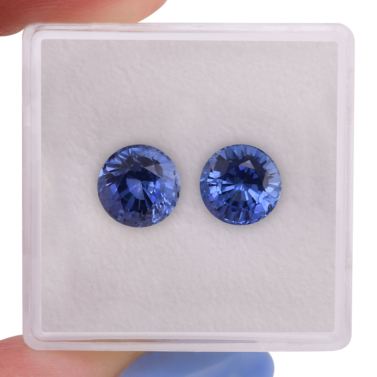3,78 Karat blauer runder Saphir aus Sri Lanka