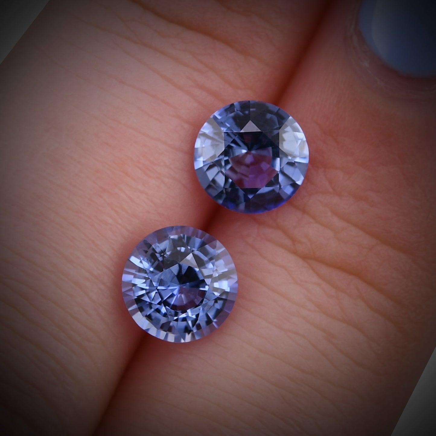 2,91 Karat blauer runder Saphir aus Sri Lanka