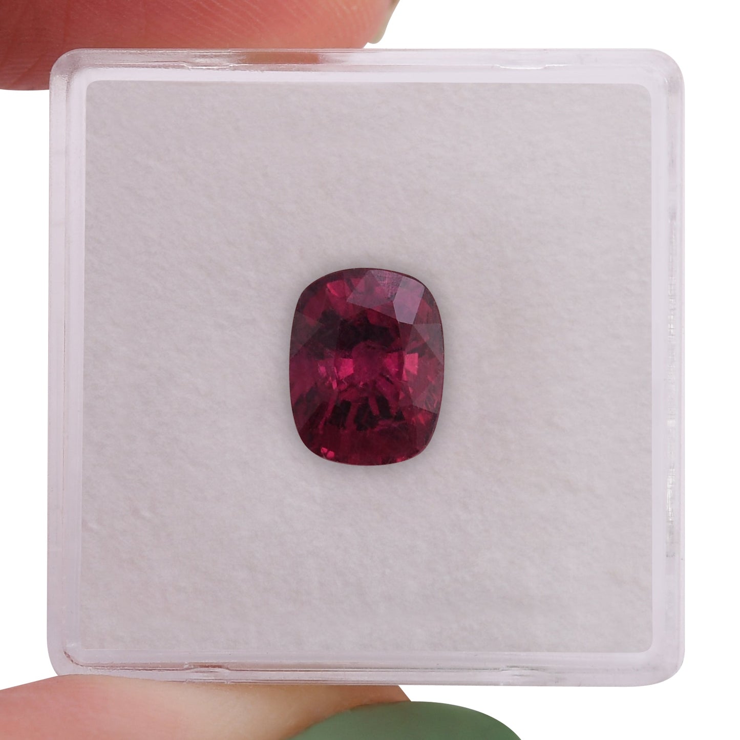 3,02 Karat roter thailändischer Kissen-Rubin (GIA)