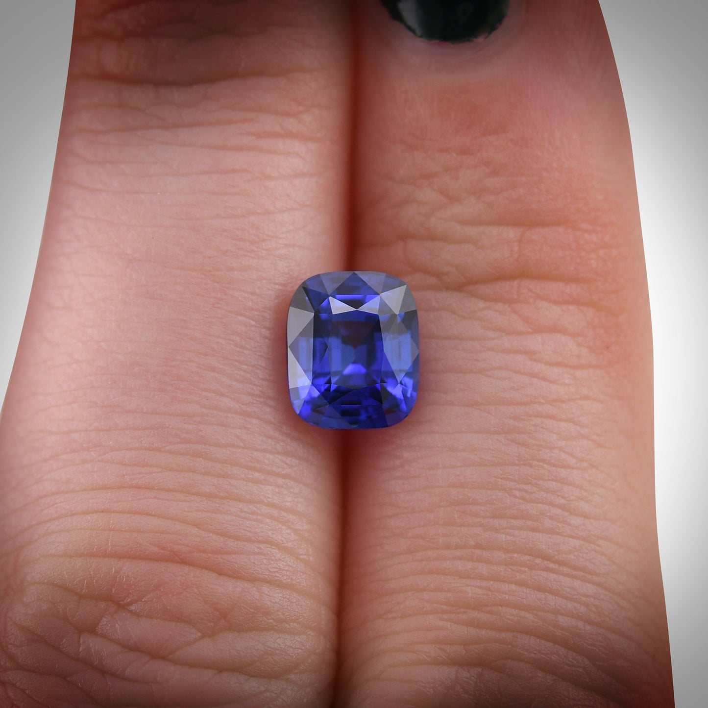 2,38 Karat blauer Kissen-Saphir aus Sri Lanka