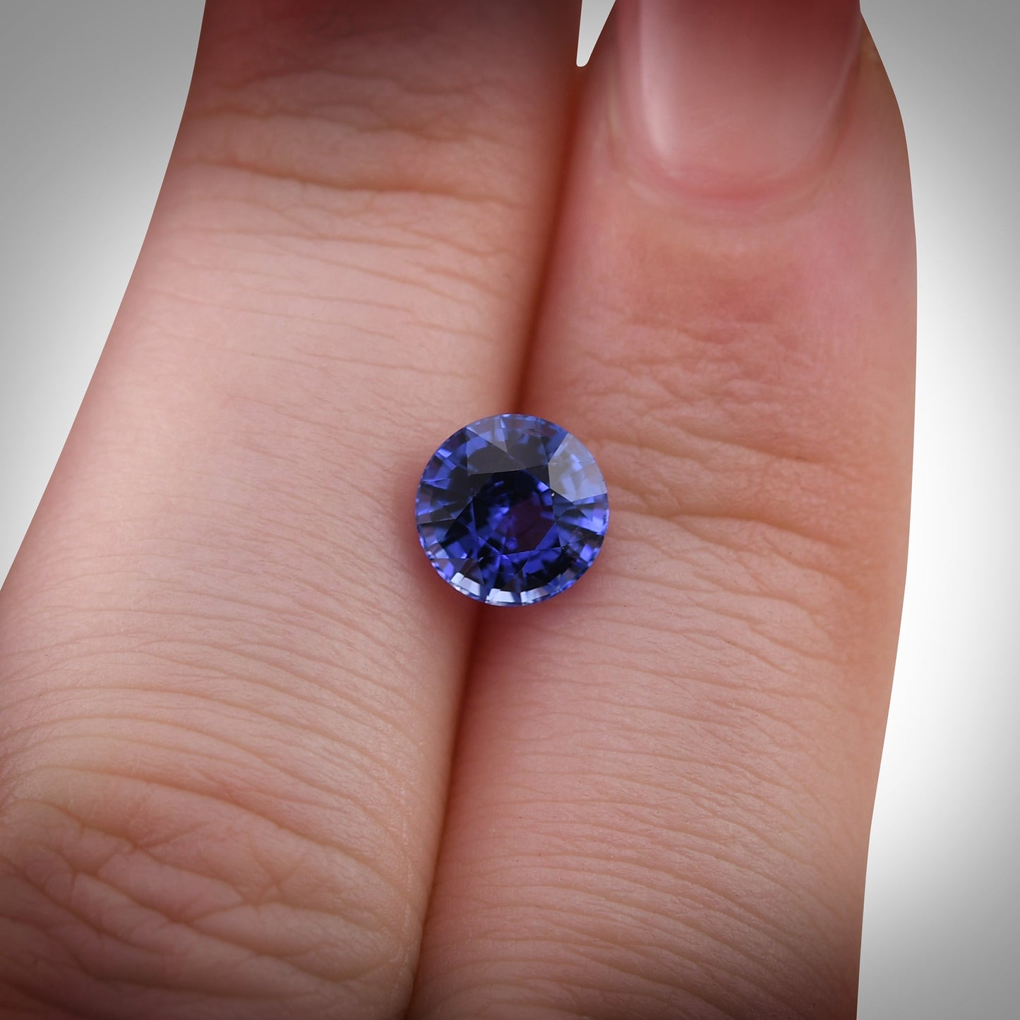 1,80 Karat blauer runder Saphir aus Sri Lanka