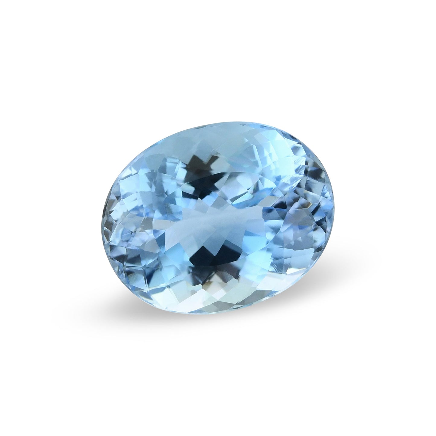 5,55 Karat blauer brasilianischer ovaler Aquamarin