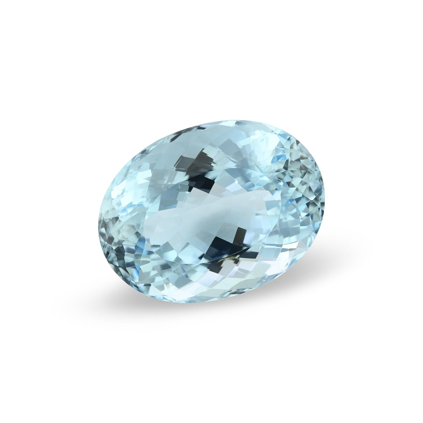 19,96 Karat blauer brasilianischer ovaler Aquamarin