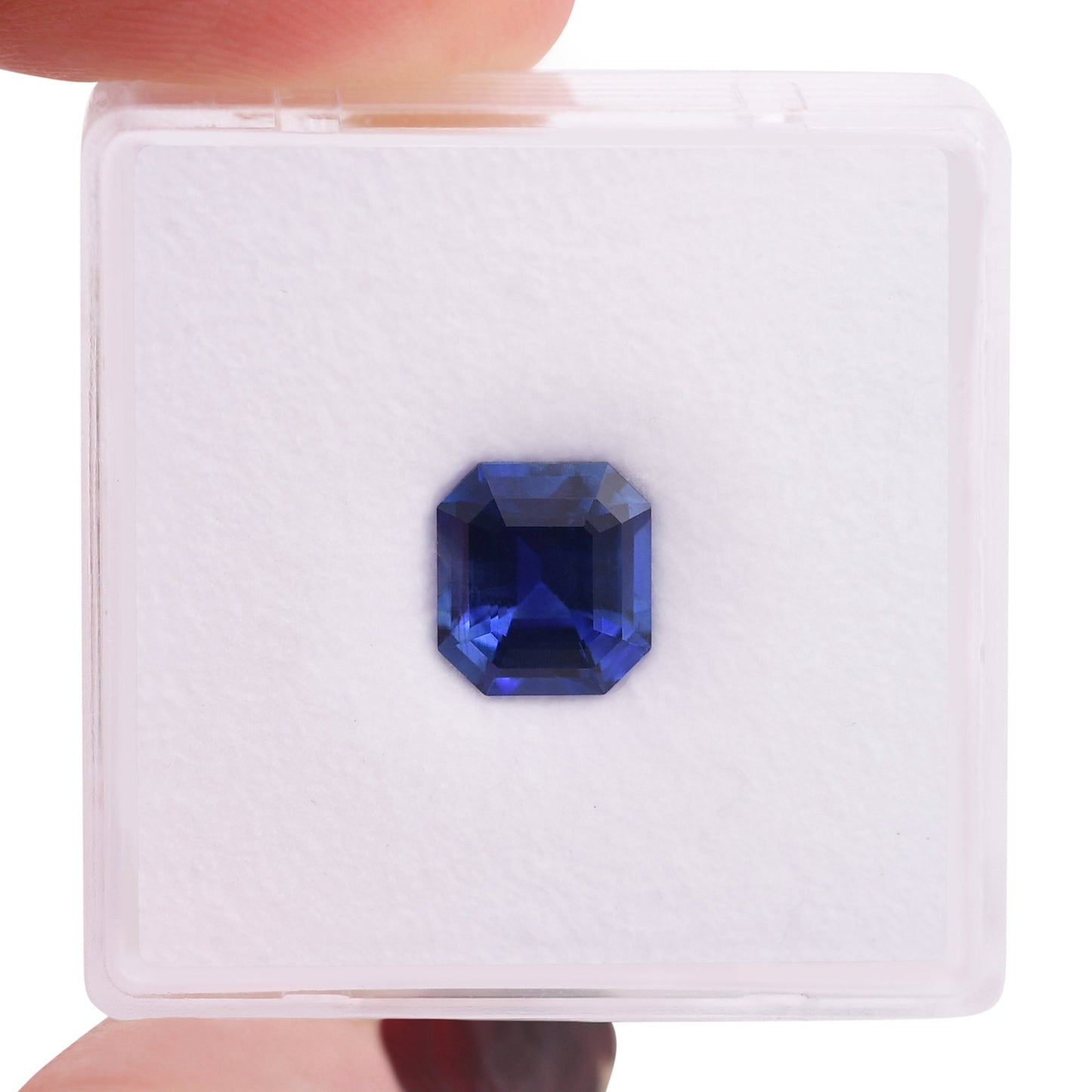 1,85 Karat blauer Smaragd-Saphir