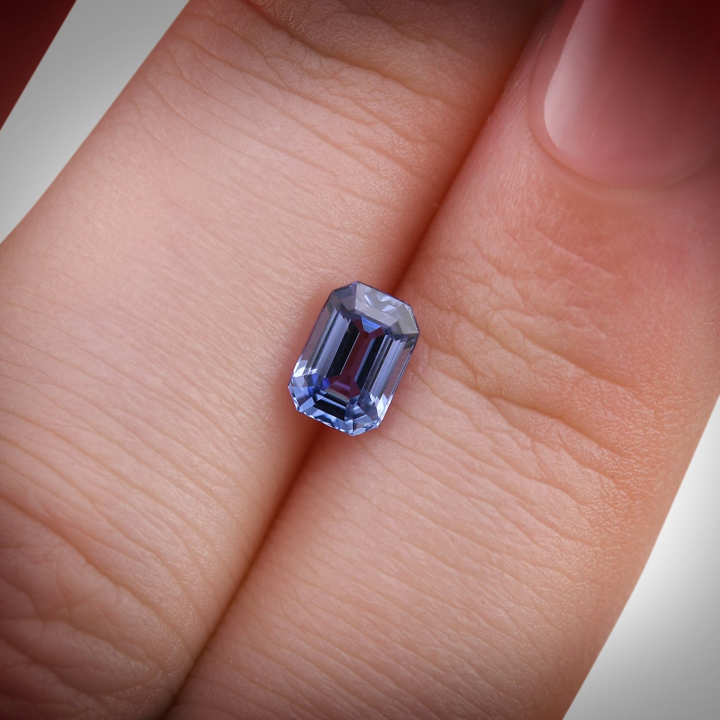 1,02 Karat blauer Smaragd-Saphir aus Sri Lanka