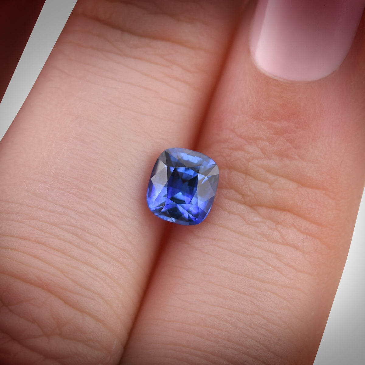 1,62 Karat blauer Kissen-Saphir aus Sri Lanka