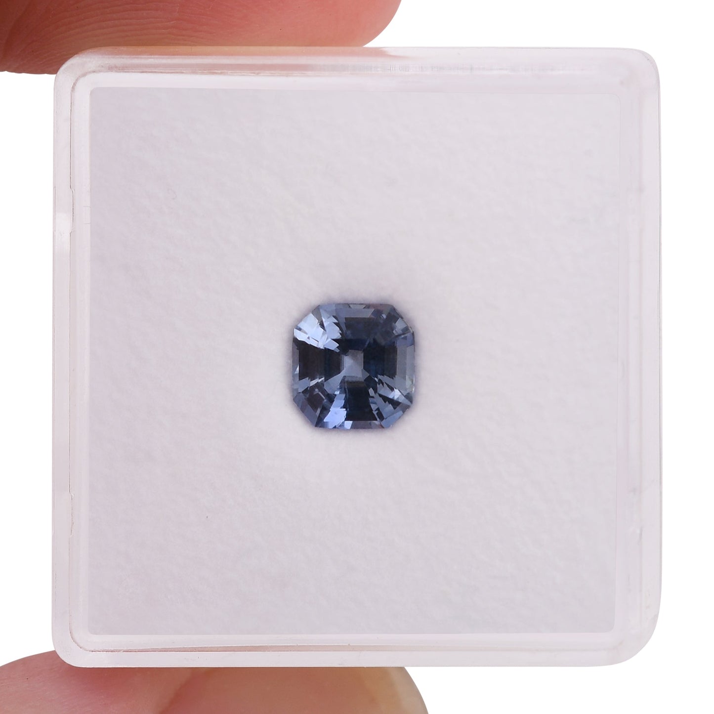 1,05 Karat blauer Smaragd-Saphir aus Sri Lanka