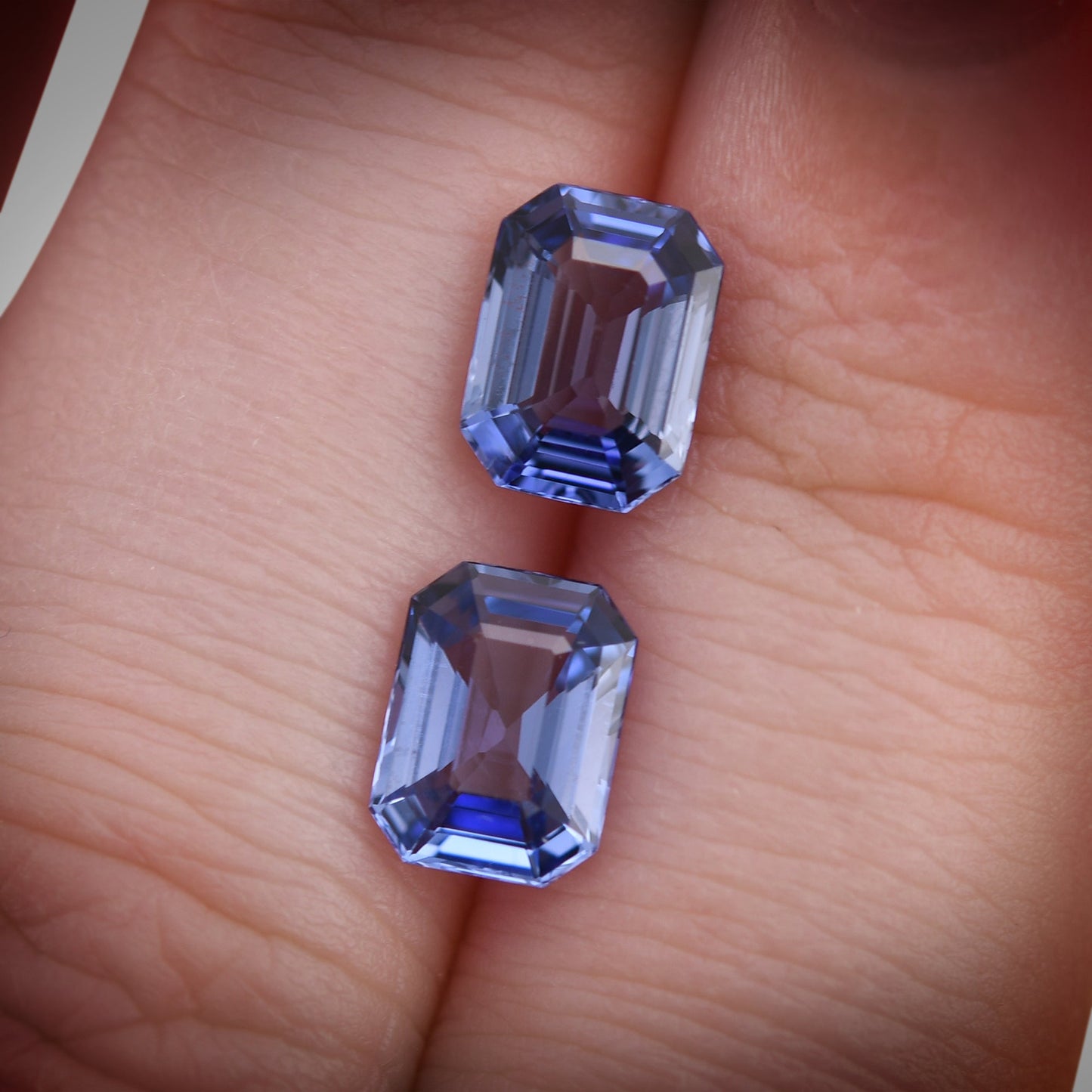 3.18 Carat Blue SRI LANKA Emerald Sapphire