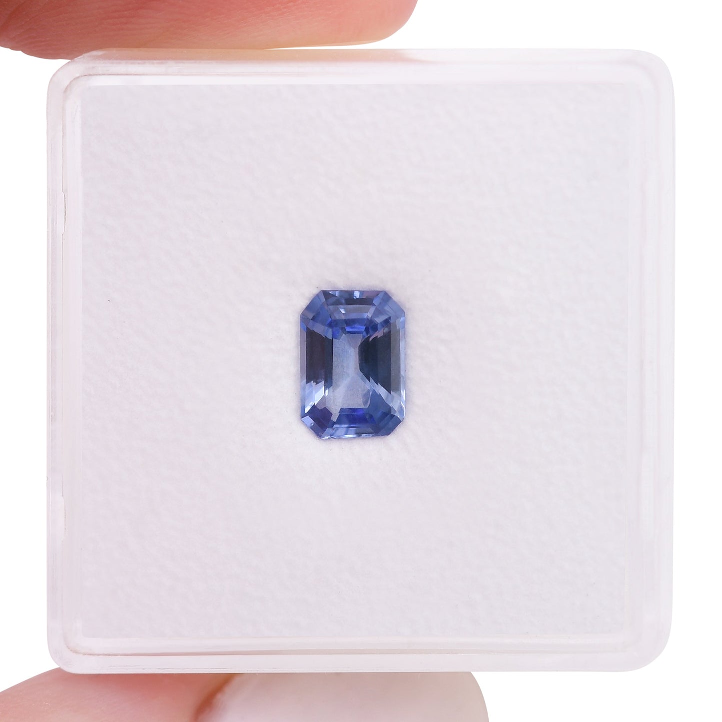 0,94 Karat blauer Smaragd-Saphir aus Sri Lanka