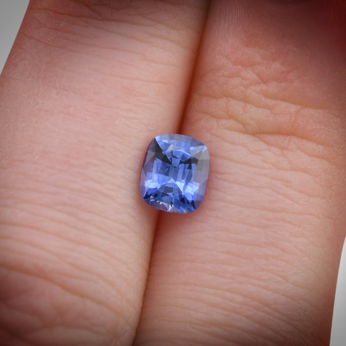 1,07 Karat blauer Kissen-Saphir aus Sri Lanka