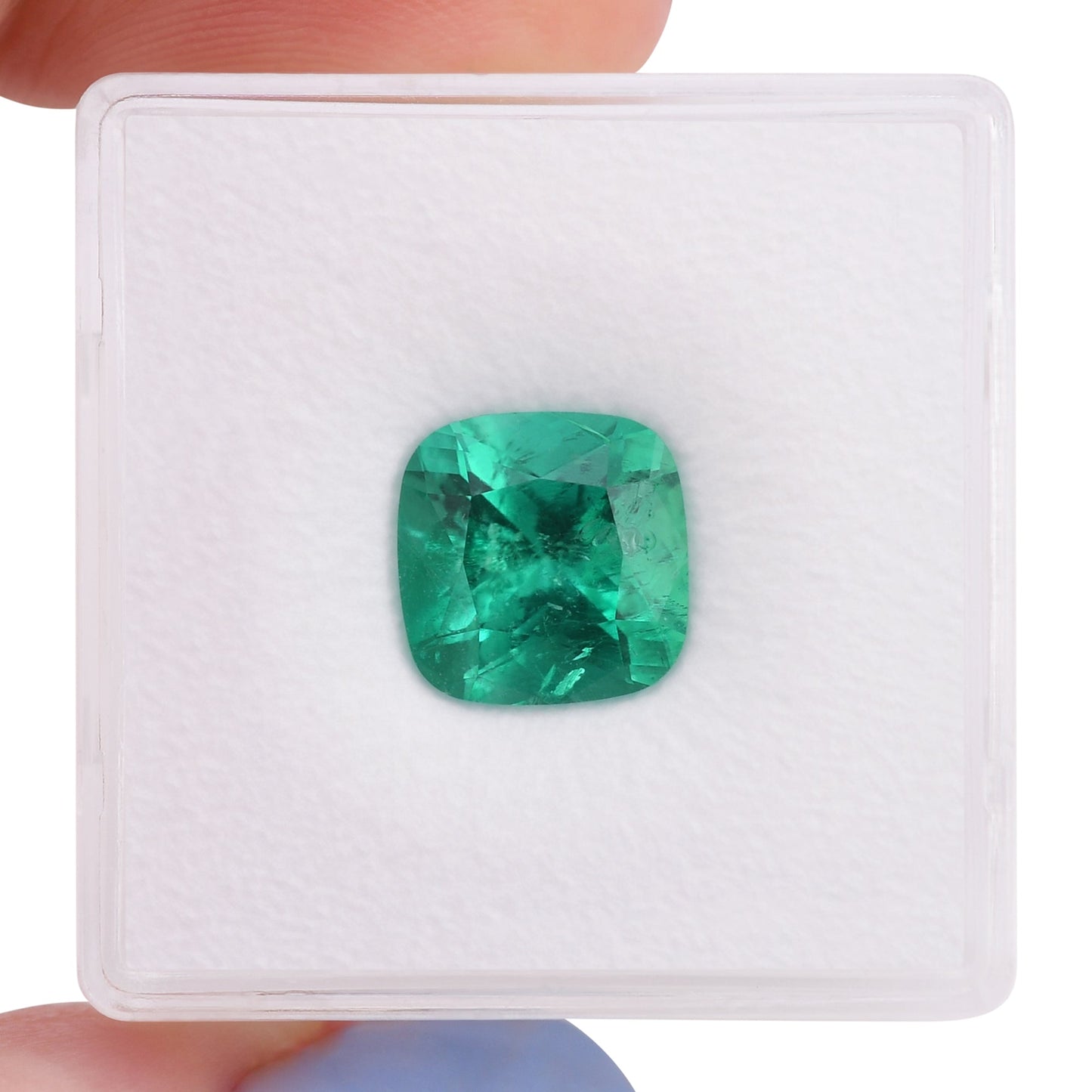 2.67 Carat Green COLOMBIAN Cushion Emerald CD