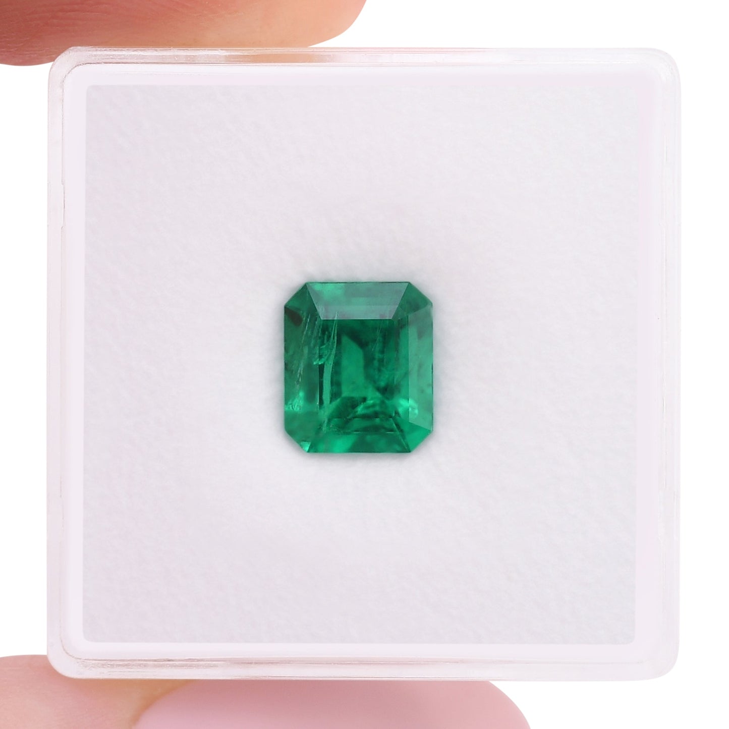 1.64 Carat Green COLOMBIAN Emerald Emerald CD