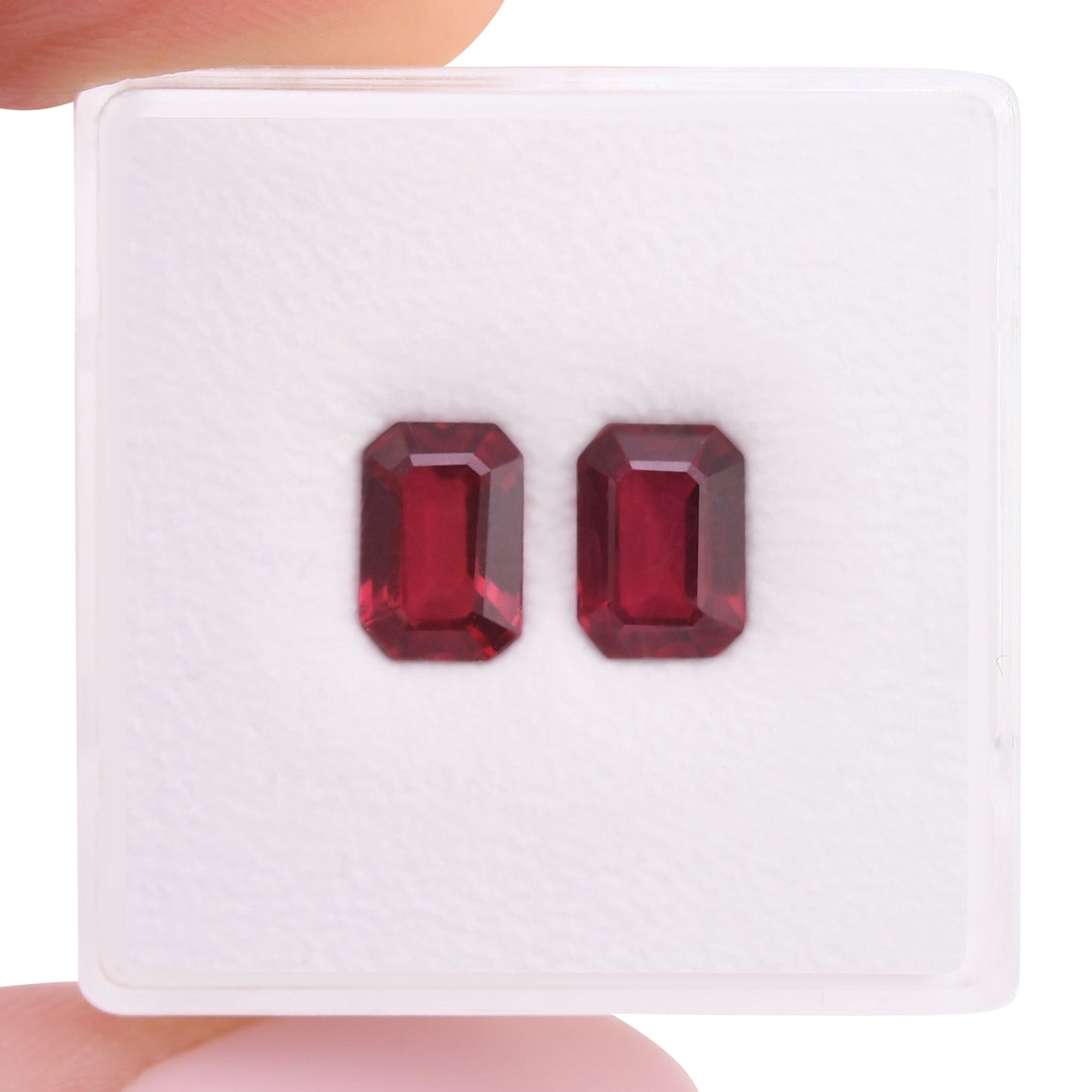 2,27 Karat roter Mosambik-Smaragd-Rubin