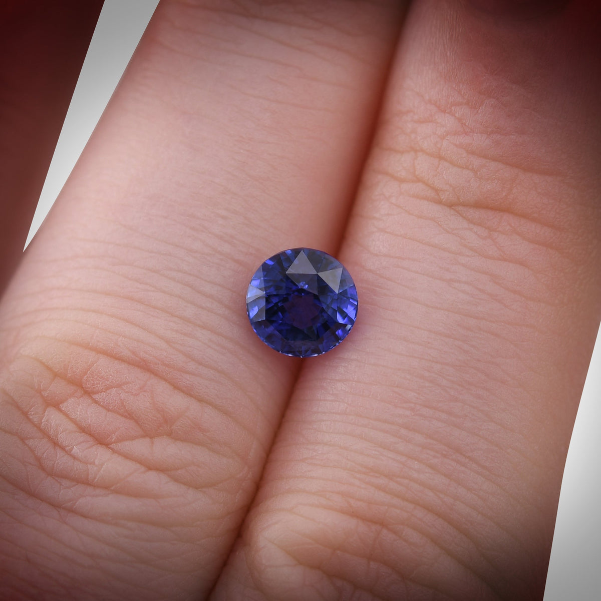 1,52 Karat blauer runder Saphir aus Sri Lanka