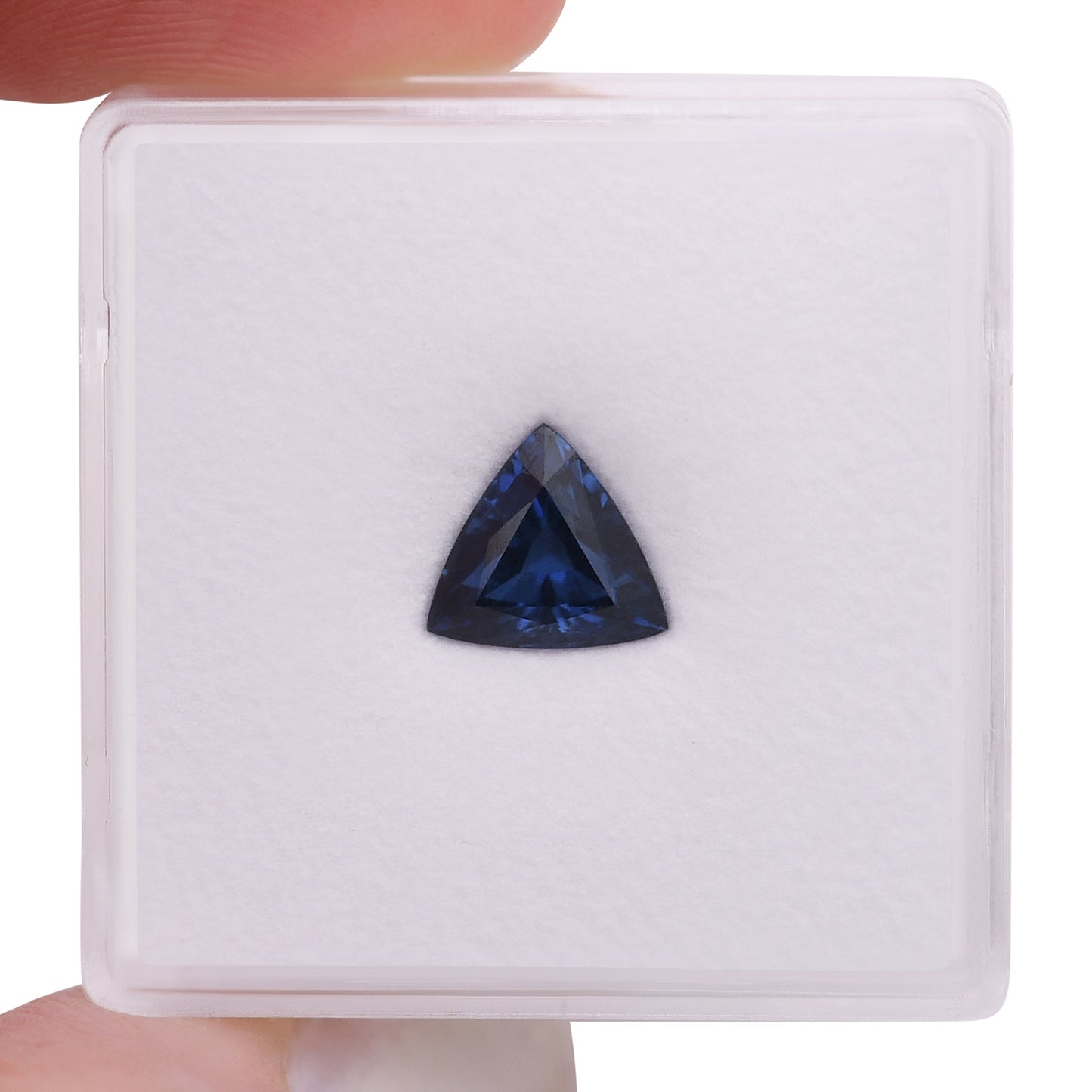1,31 Karat blauer THAI-Dreiecksaphir