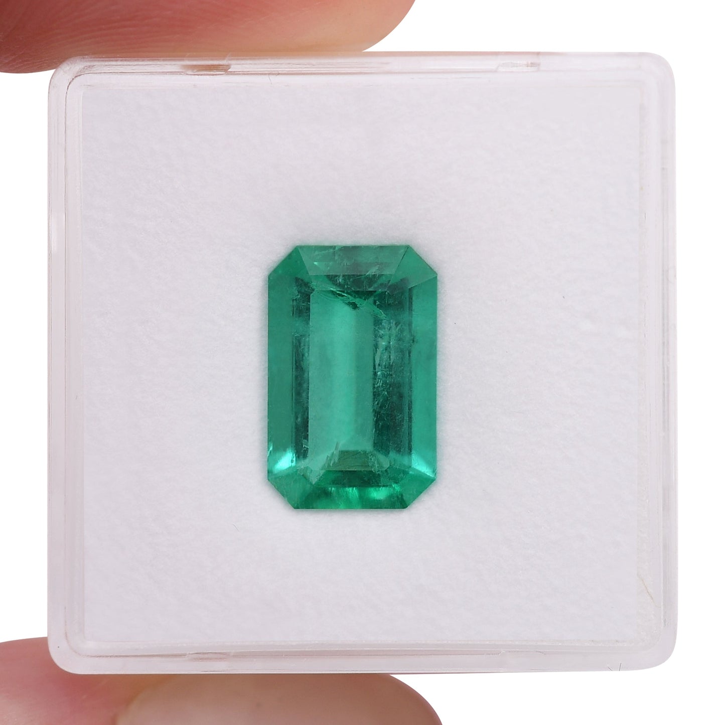 3.02 Carat Green COLOMBIA Emerald Emerald MUZO & CD