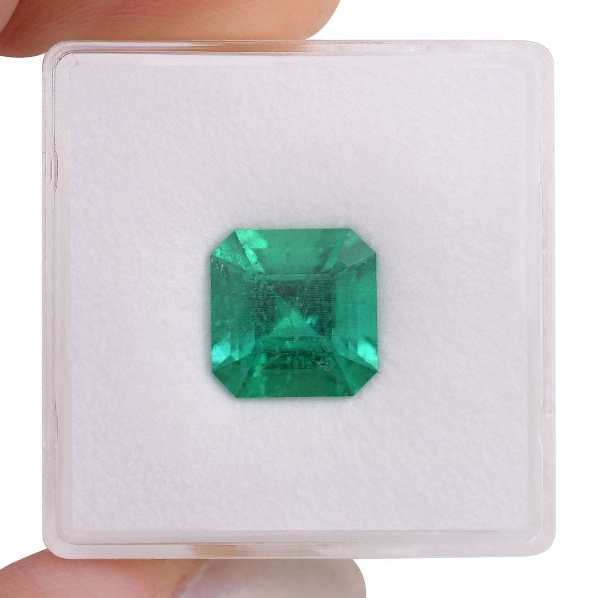 3.09 Carat Green COLOMBIAN Emerald Emerald CD