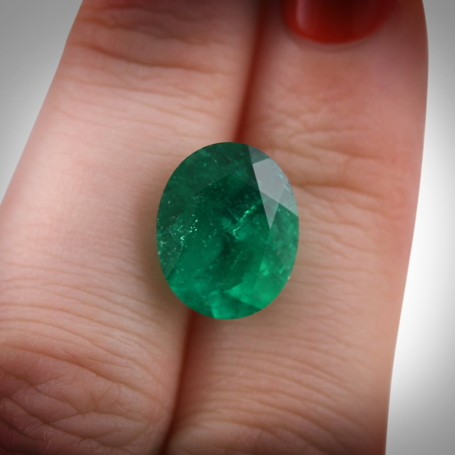 5.86 Carat Green COLOMBIAN Oval Emerald MUZO