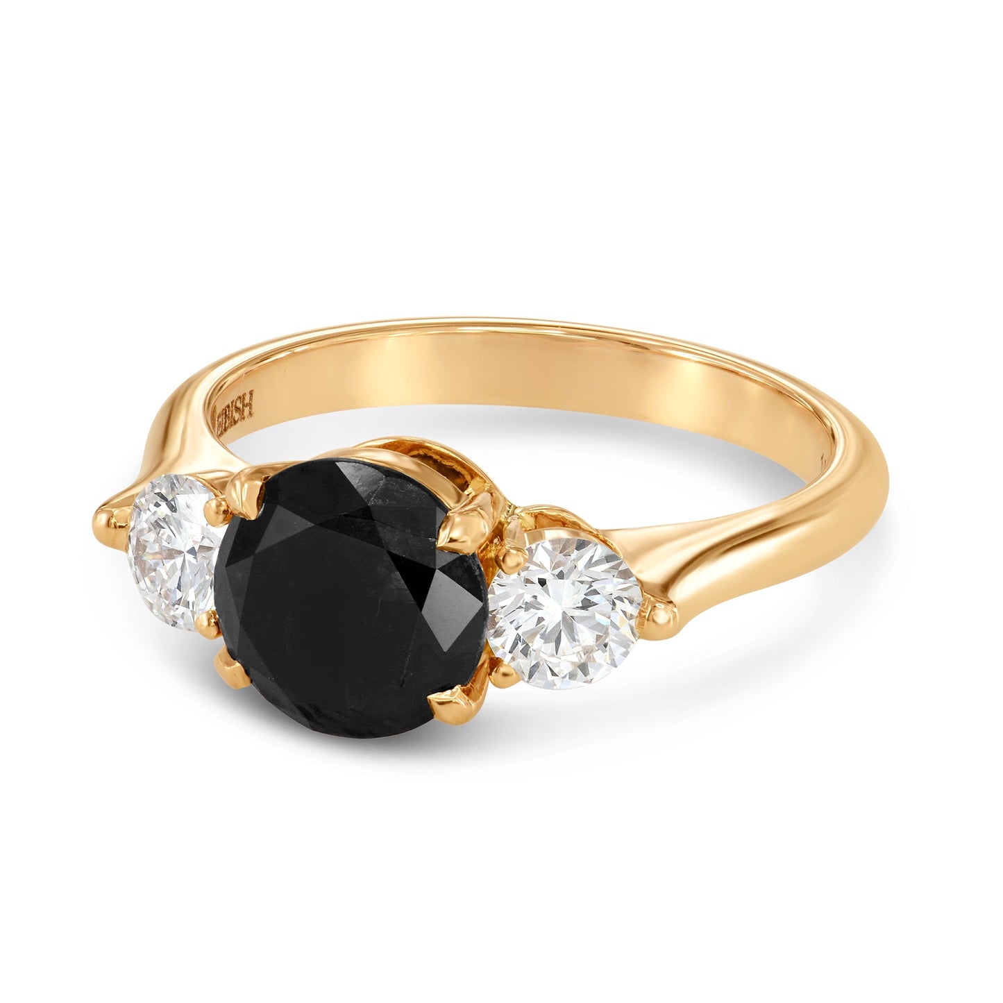 Eleganter schwarzer Dreistein-Diamantring
